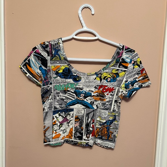 MARVEL Comic Print Women's Top - Picture 2 of 2